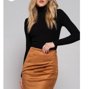 Elegant Tan Women's Skirt